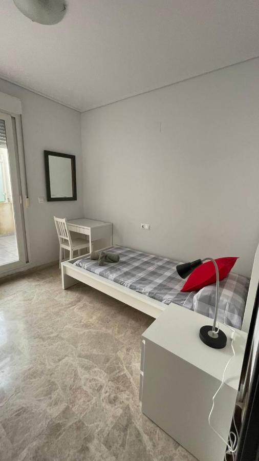 Apartmán Preciosa A 2 Min Renfe Gandía Exteriér fotografie